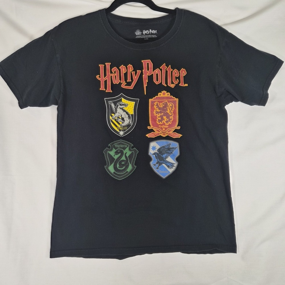 Harry Potter Hogwarts Houses T Shirt Youth XL 14/16 Black Graphic Tee Wizarding